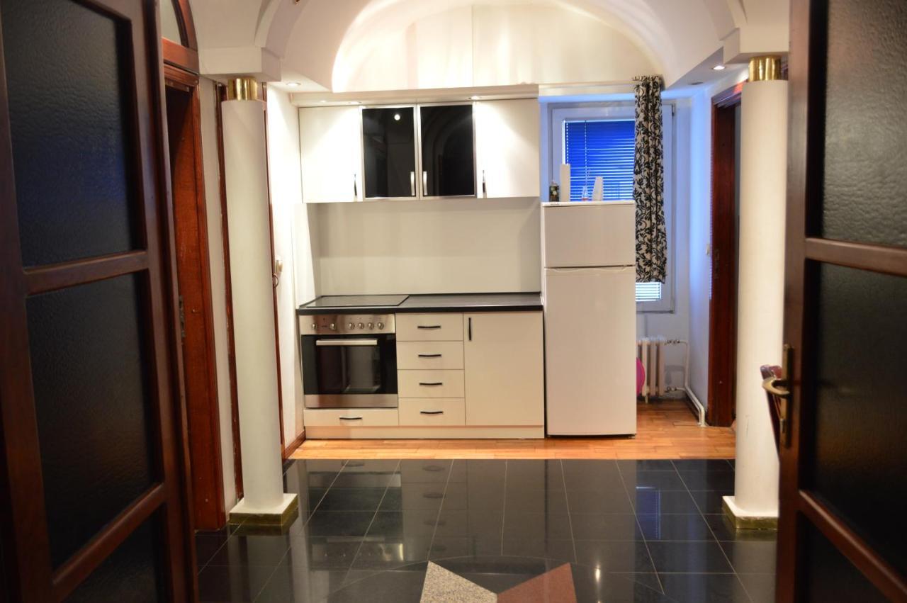 Apartment Stefanon 4 Belgrád Kültér fotó